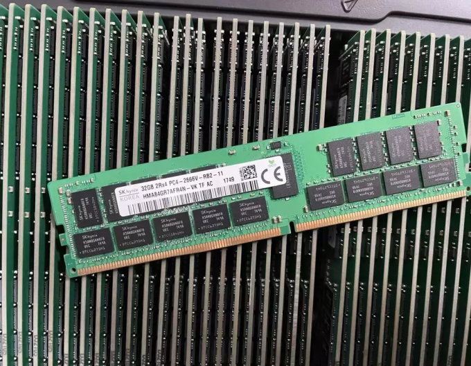 Hynix 64GBサーバー記憶RAMの二重ランクx4 DDR4-3200の記憶REG RDIMM ECC 3